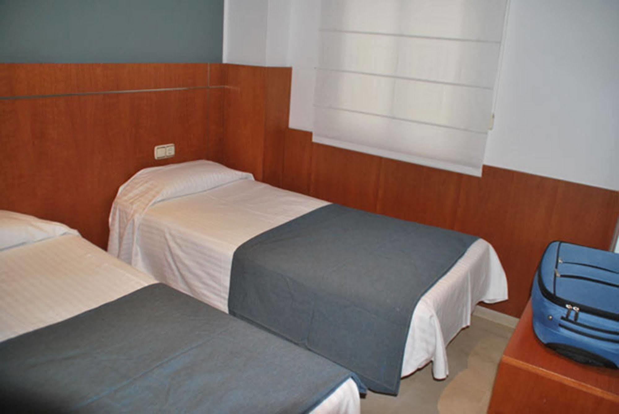Apartaments Marina - Abapart Barcelona Bagian luar foto